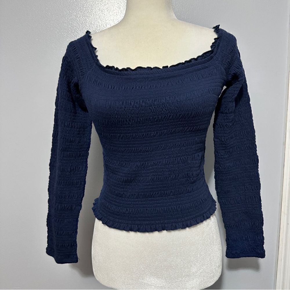 Aeropostale navy fitted long sleeve top size M
